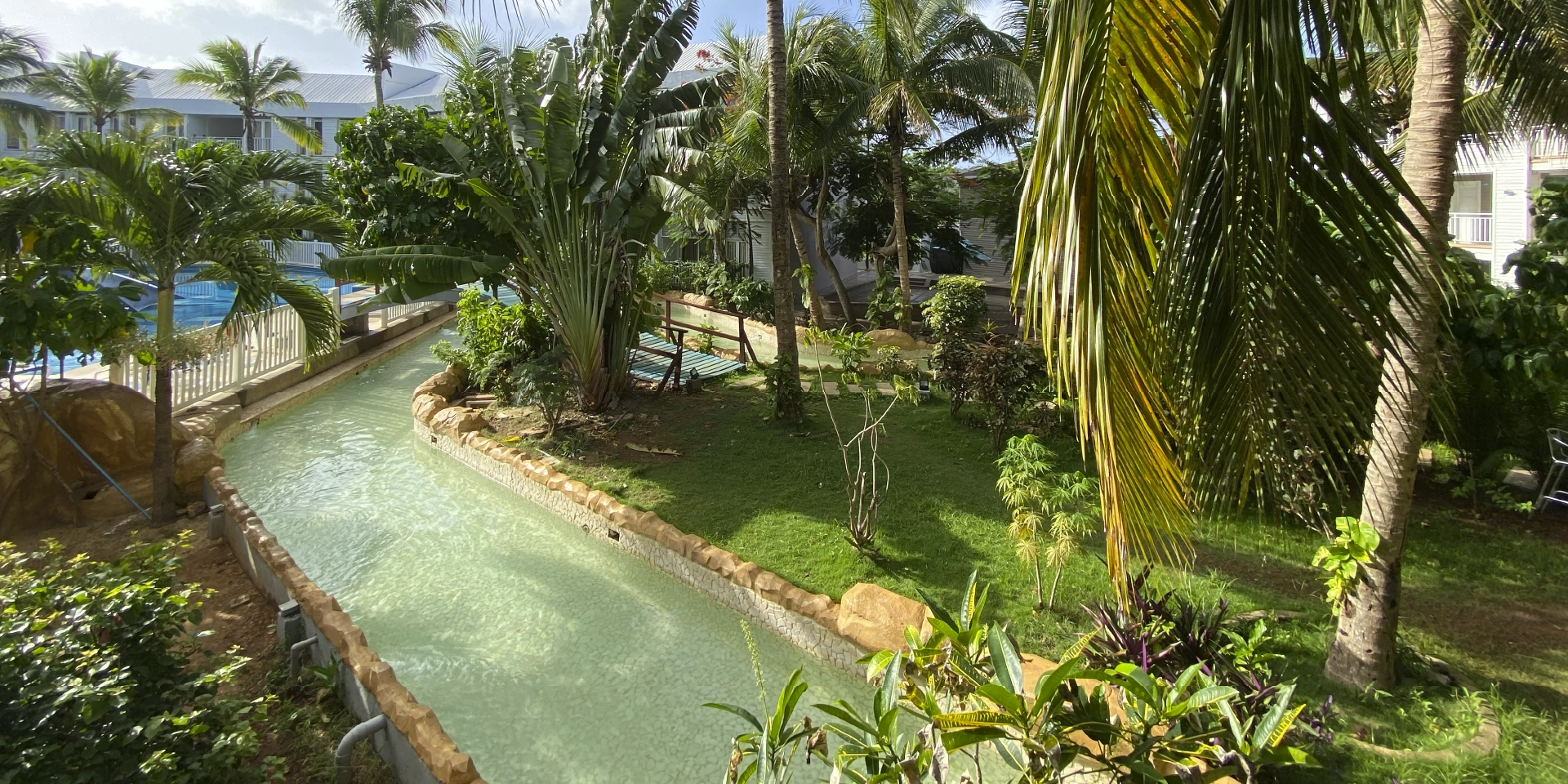 Hotel Blue Cove